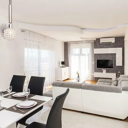 Apartments Prestige Kastela Exterior photo