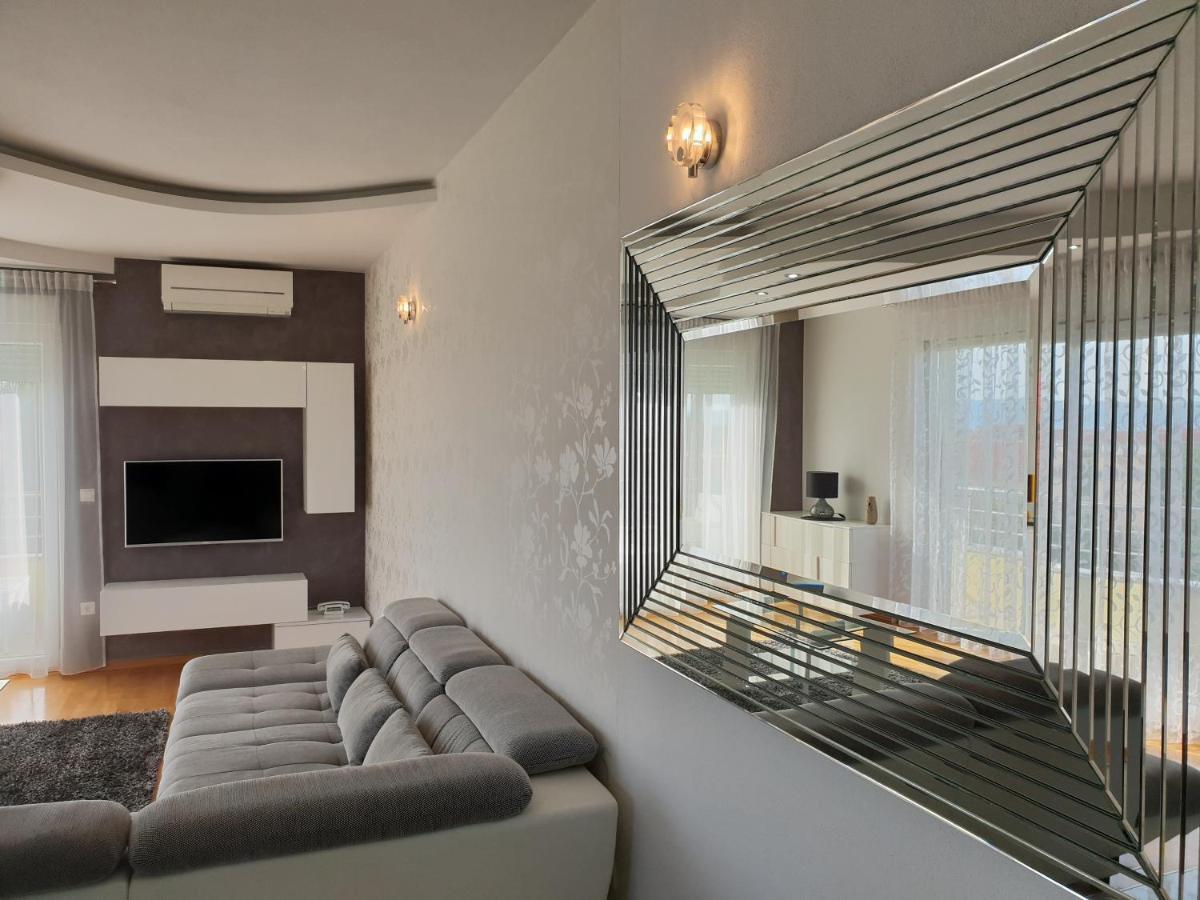 Prestige Apartmán *
